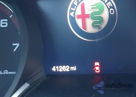 2020 Alfa Romeo Stelvio Ti Awd z USA, uszkodzony, nr VIN ZASPAKBN4L7C90553